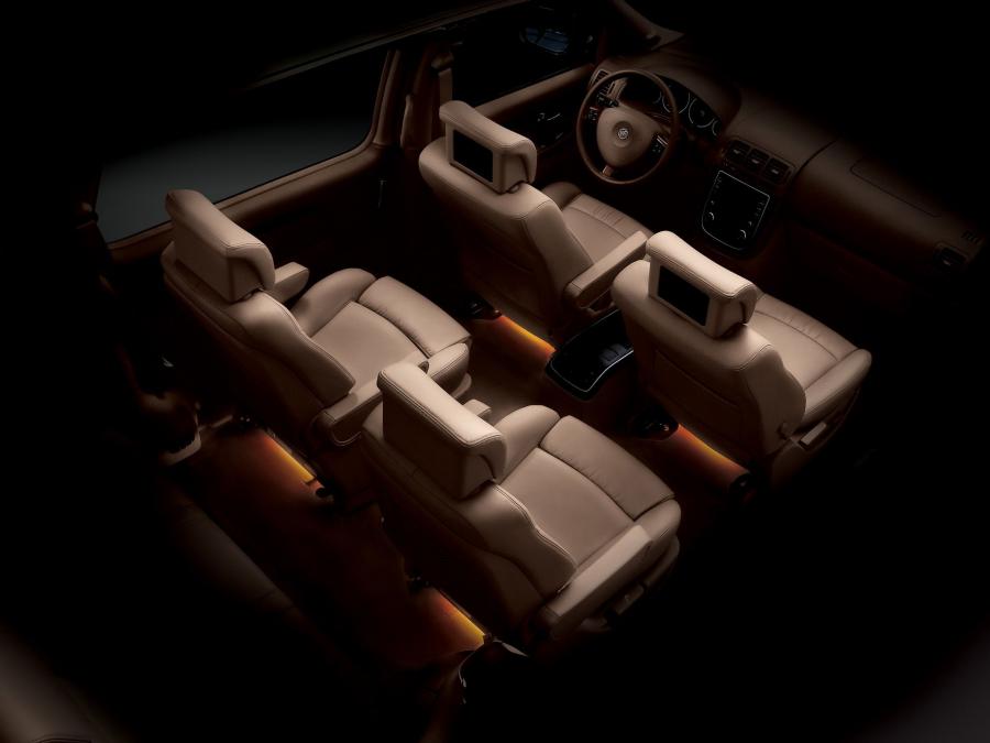  Buick GL8 2005 года  (фото 10 из 42)